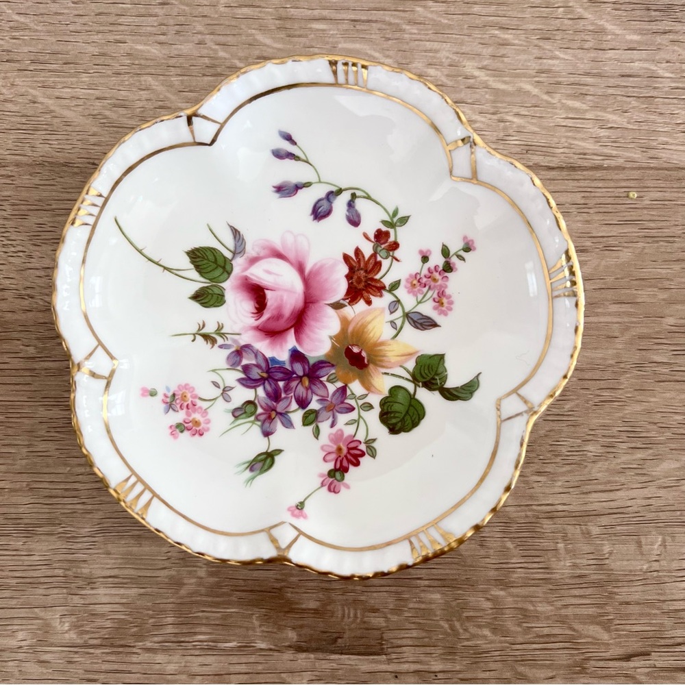 Pretty Royal Crown Derby ~ Derby Posies Trinket Dish Hand Painted Rose 4.5” Vtg